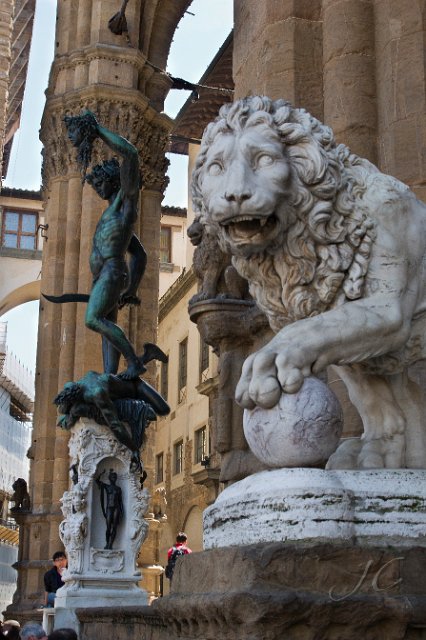 0044Piazza della Signora.jpg - SONY DSC